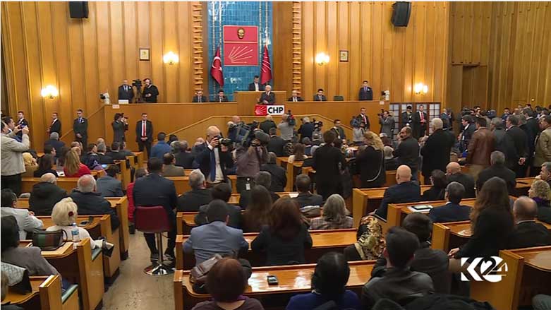 Partiyên siyasî gengeşeya guherînên Artêşa Tirkiyê dikin
